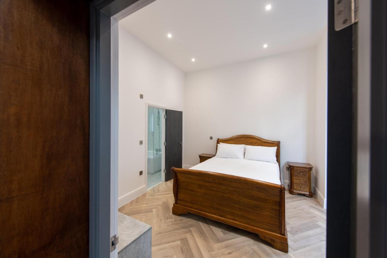 16 Queen Avenue Collection By Happy Days Liverpool Eksteriør bilde