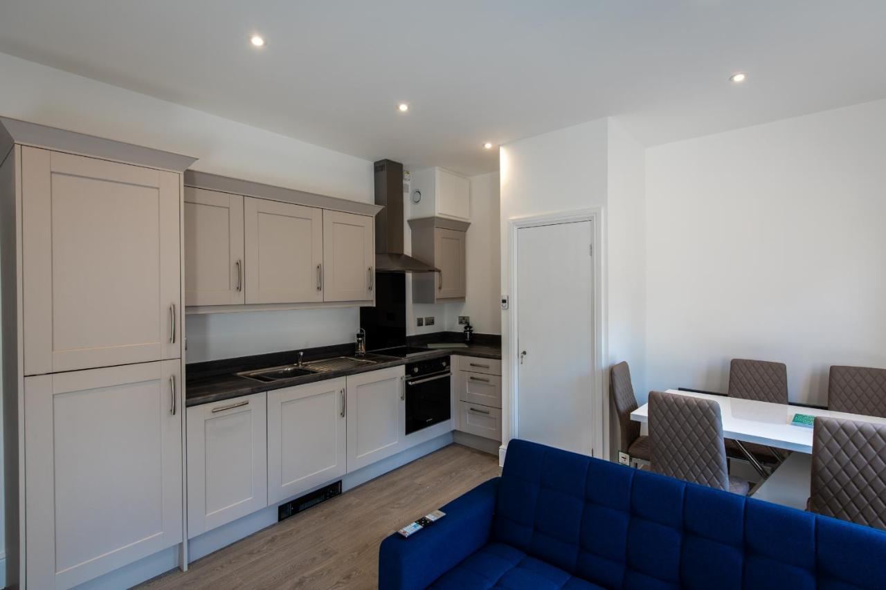 16 Queen Avenue Collection By Happy Days Liverpool Eksteriør bilde