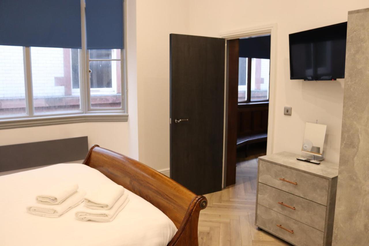 16 Queen Avenue Collection By Happy Days Liverpool Eksteriør bilde